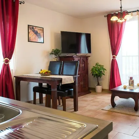 Apartment Apartma Seca *