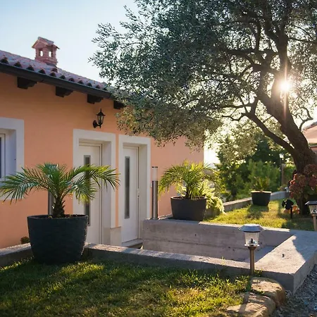 Apartma Seca Apartment *